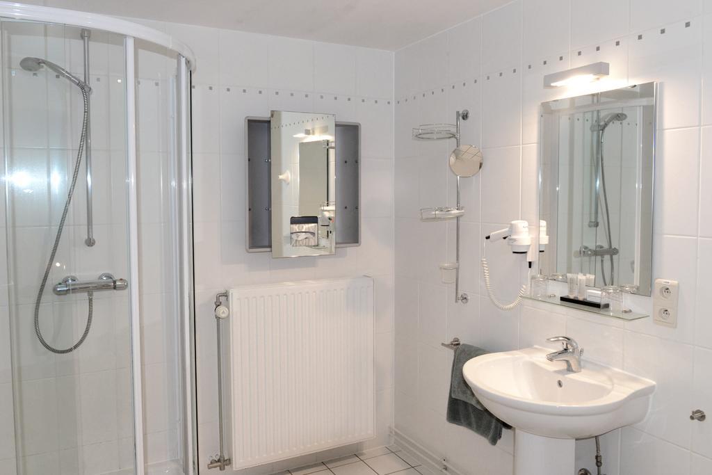 Hotel Vijfwegen Roeselare Luaran gambar